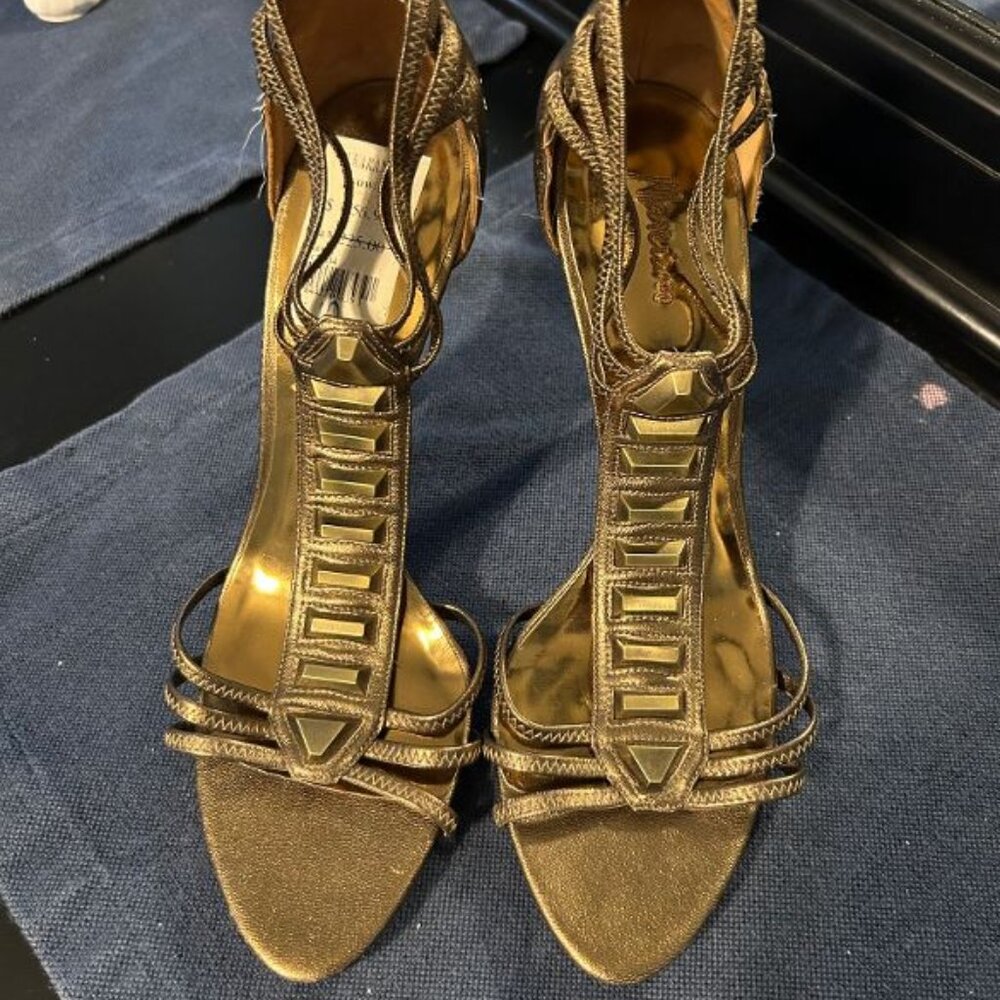 Marciano High Heel Dress Shoe